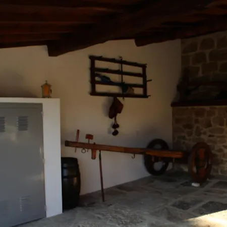 Farm stay Casa Da Capela Paredes de Coura